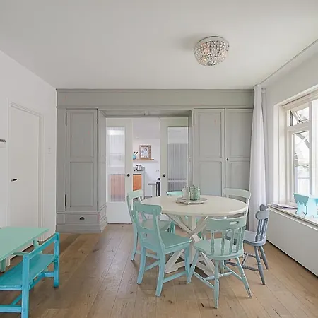 Pakhuys - Groepsaccommodatie - Julianadorp Aan Zee Сasa de vacaciones